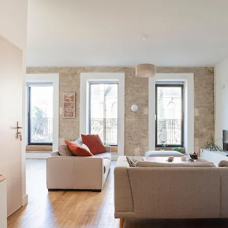Le Saint Baudile 80m2 Centre Ville, Parking, Vue Sur Eglise Apartamento Nimes